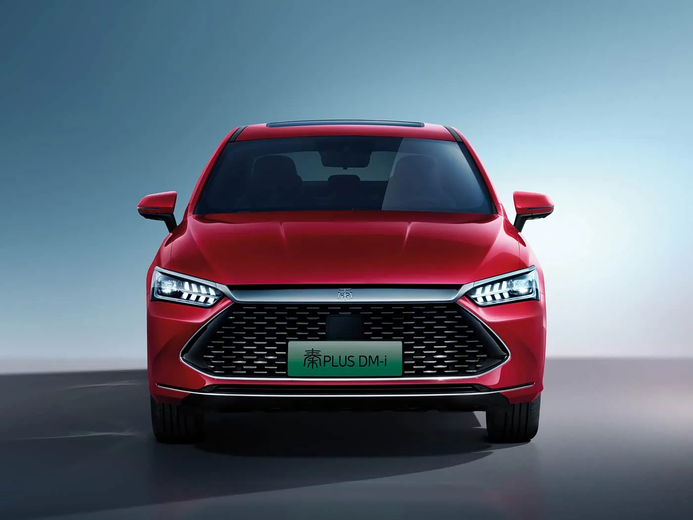 BYD Qing Plus Electric SUV Hybrid Auto Car New Energy Vehicle жакшыртылган EV мотору Сол рулдуу Седан Издөө механизми үчүн оптималдаштырылган