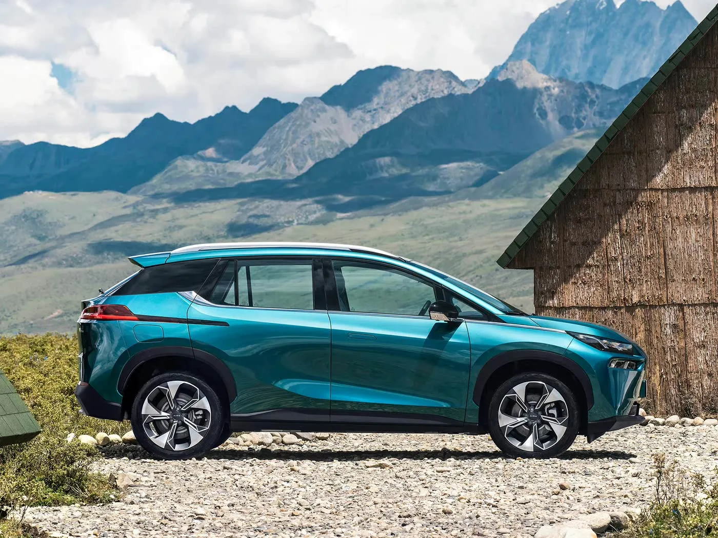 AION V Tyrannosaurus Luxury Electric SUV Ultimate Left Earing Experience with Advanced Features New Energy Vehicle