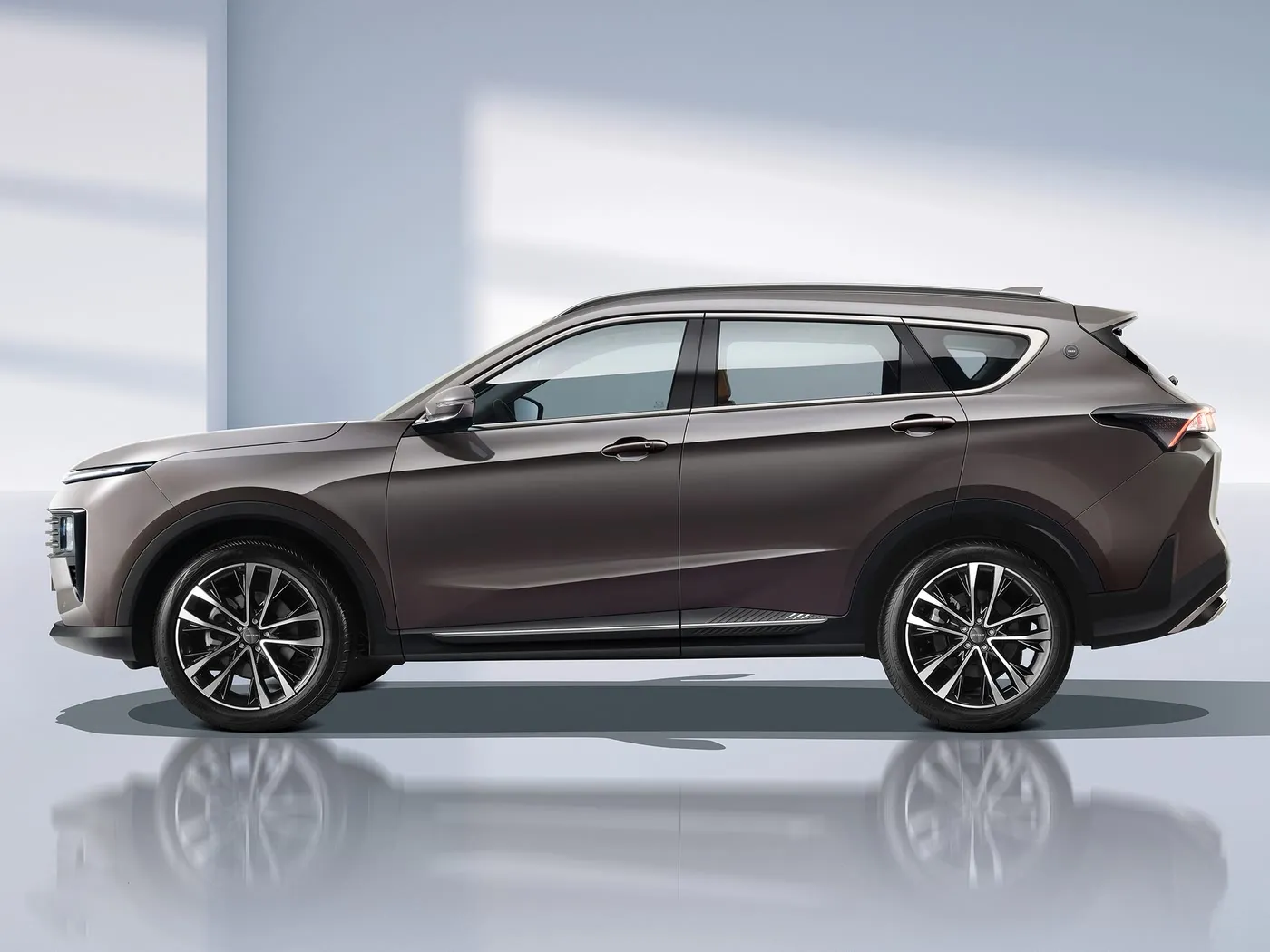 Жаӊы Chery Jetour X70 PLUS SUV Automatic Drive Euro VI эмиссиялык эритме чатырдын булгаары орундуктары