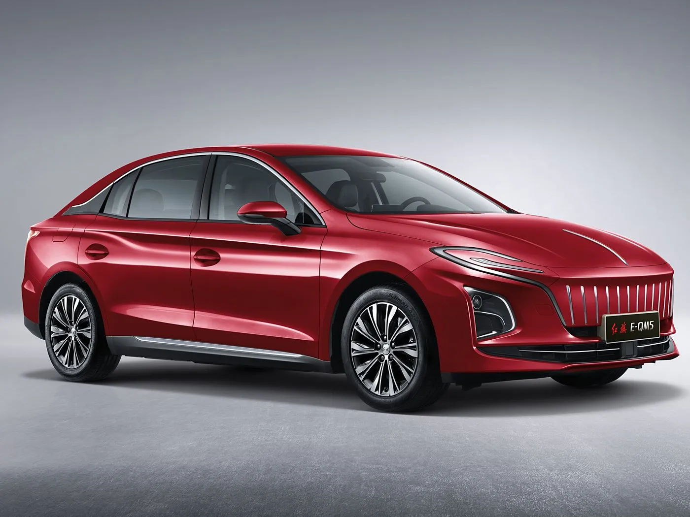 Hongqi E-QM5 кененирээк EV SEDAN узак дөңгөлөктүү дөңгөлөктүү дөңгөлөктөр