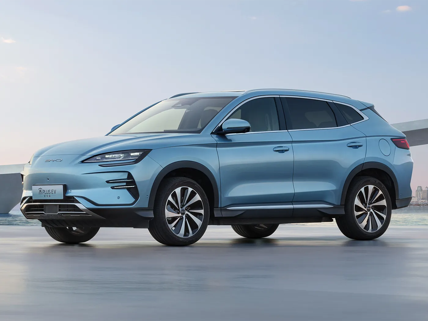 BYD Song Plus SUV Automatic AWD, арткы камерасы бар булгаары отургучтар гибрид күйүүчү май сол руль