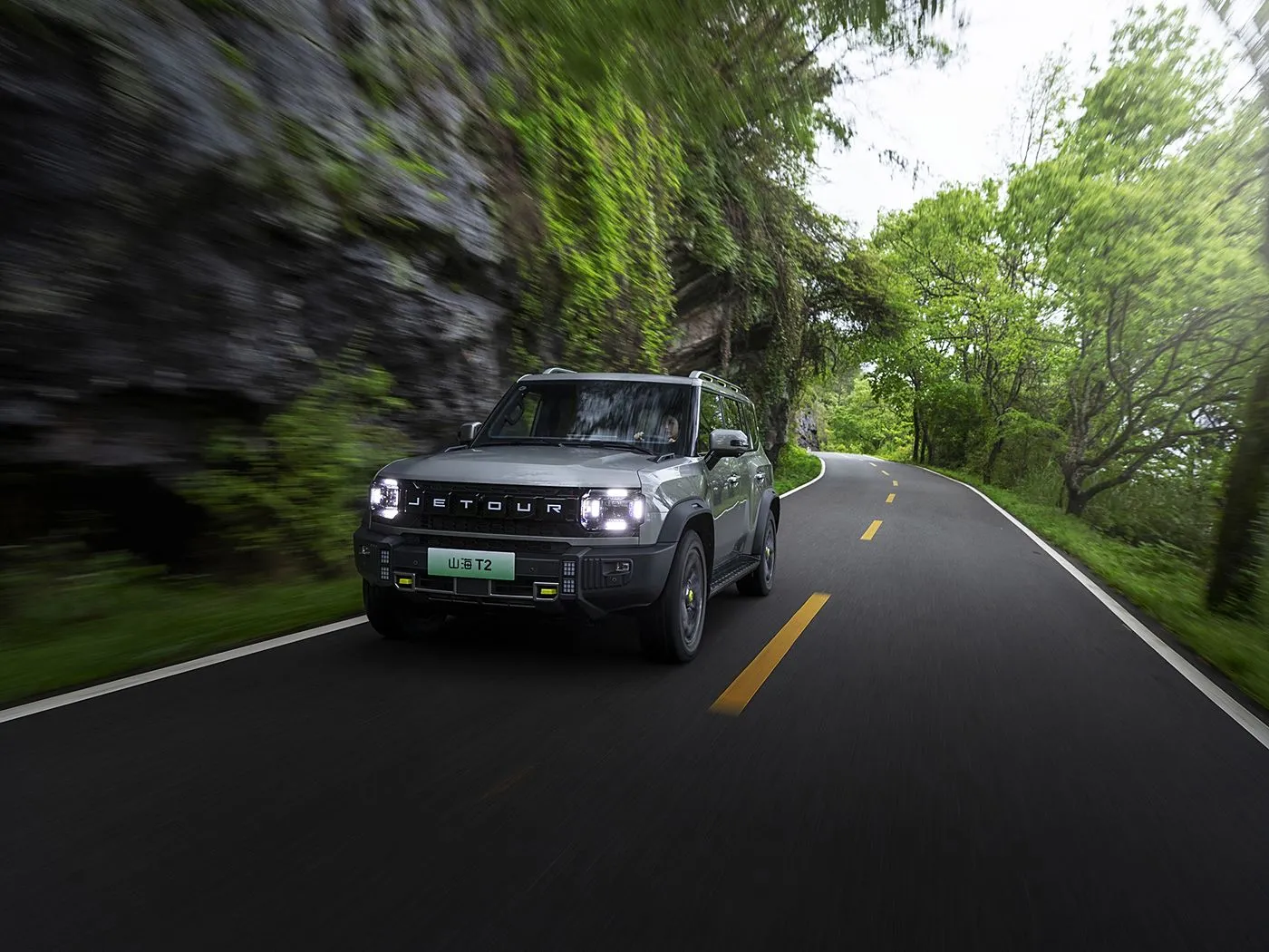 Jetour T2 SUV Hybrid Version Euro VI Жаңы келген Light Turbo ACC Автоматтык редуктор Булгаары Сол руль