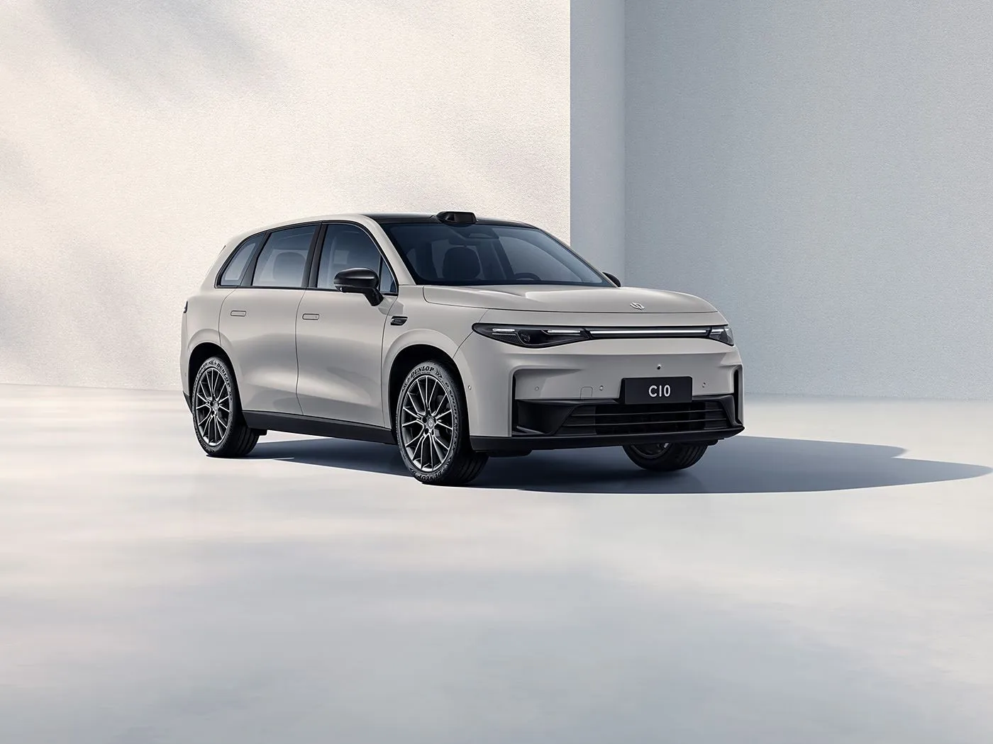LEAPMOTOR C10 Hybrid жогорку ылдамдыктагы 4wd электр олу 170 км
