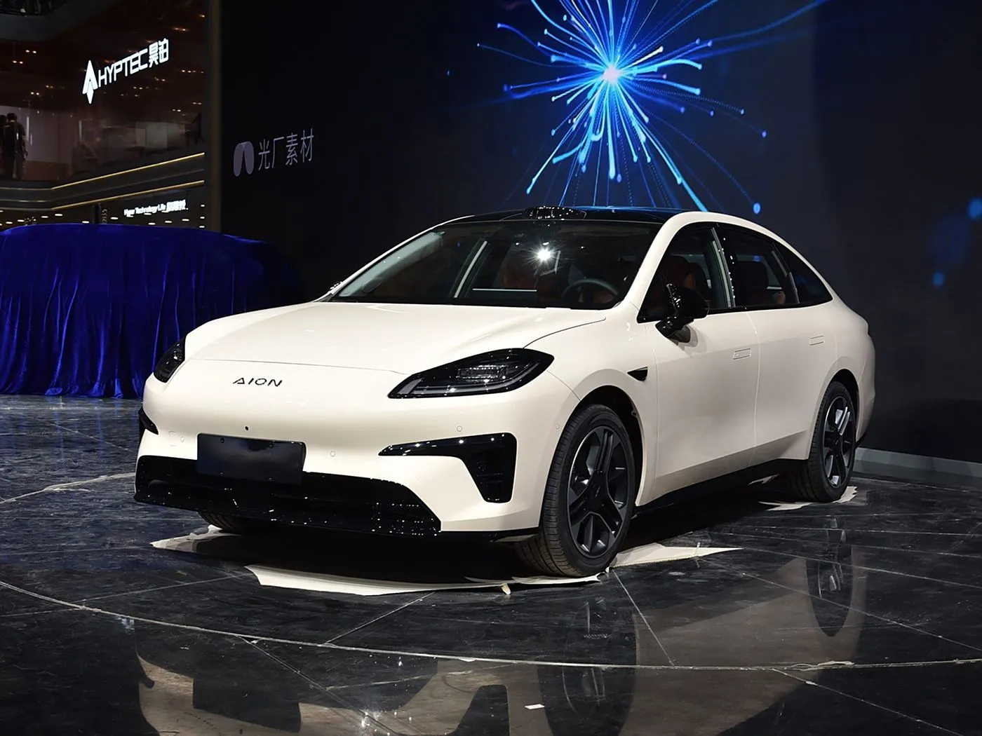AION RT Electric SUV Left Hand Drive High-Speed EV Auto Gear Box Hybrid Mini Level Sedan New Energy Vehicle for Adults